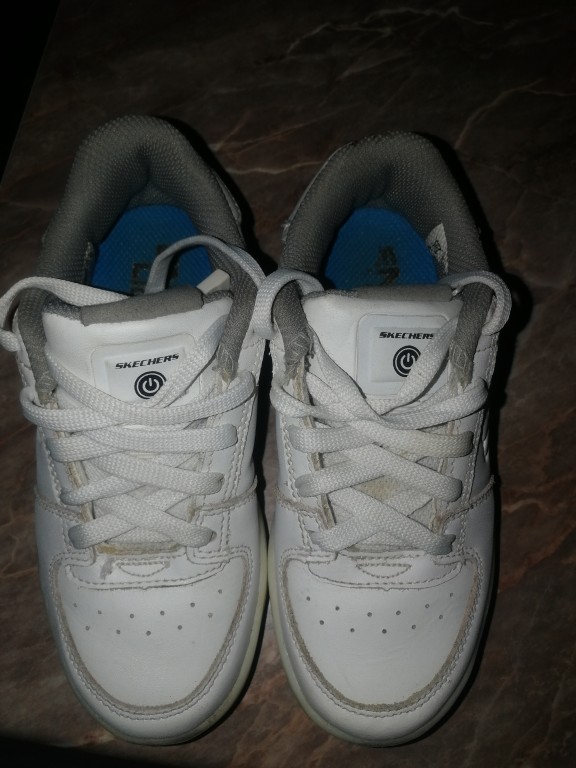 Skechers 29 világító talpú edzőcipő bőr - 0