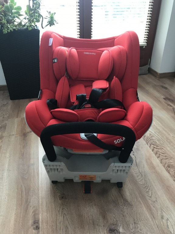 Coto Baby Solario ISOFIX nagyon szép, megkímélt állapotban!

- 360 fokban elforgatható kagylóülés
- 2 db gyári huzat, 40 fokon mosható
- Menet közben dönthető
- 7 fokozatba állítható fejtámla
- Menetiránnyal ellentétesen és szemben is használható
- 0 - 18 kg-ig

Mi 6 hónapos kortól használtuk, amikor a hordozó már kicsi volt.
 - 1