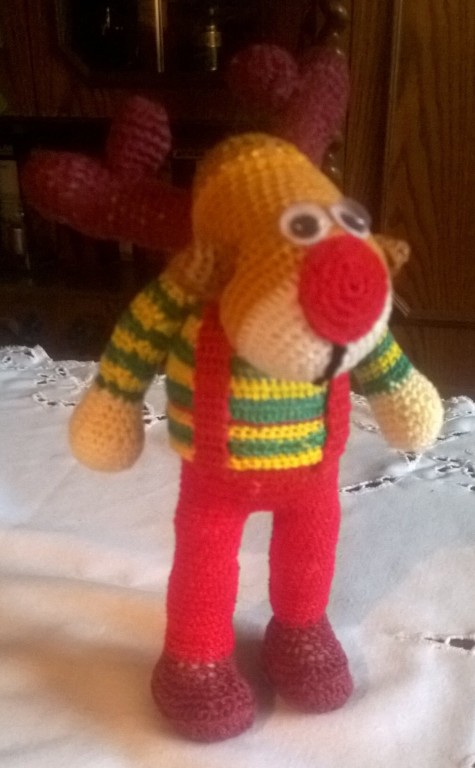 Új, 17 cm es horgolt amigurumi szarvas eladó. - 2