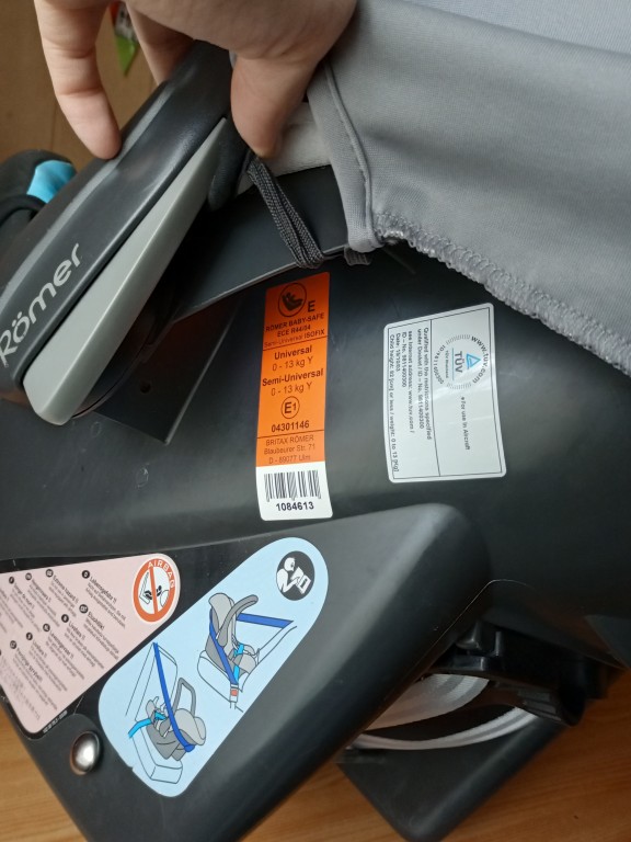 Römer babahordozó isofix talppal, ajándékokkal:)

Römer babahordozó ülés 0-13kg-ig , hozzávaló isofix bázistalppal, ajándék nyári huzattal,deréktámasszal.
(Szükség esetén újszülött szűkítőt,tartalék piros-szürke huzatot adok hozzá)

Nézd meg a többi hirdetésemet is;) - 2