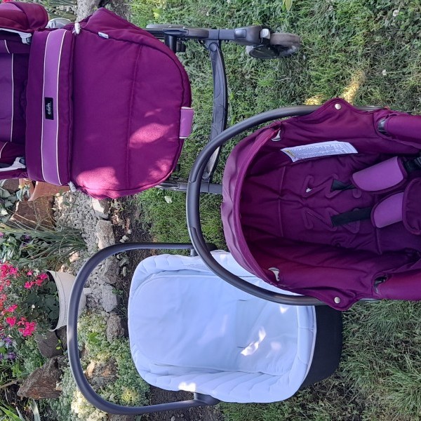 images/products/2021-06-06/cropped_cam-combi-family-babakocsiesernyore-csukhatokoennyuegy-mozdulattal-fel-fe-veheto-mozes-es-hordozomindket-iranyba-roegzithetomozes-ringathato-hattamlaja-emelheto-16512_0_1622978577.jpg