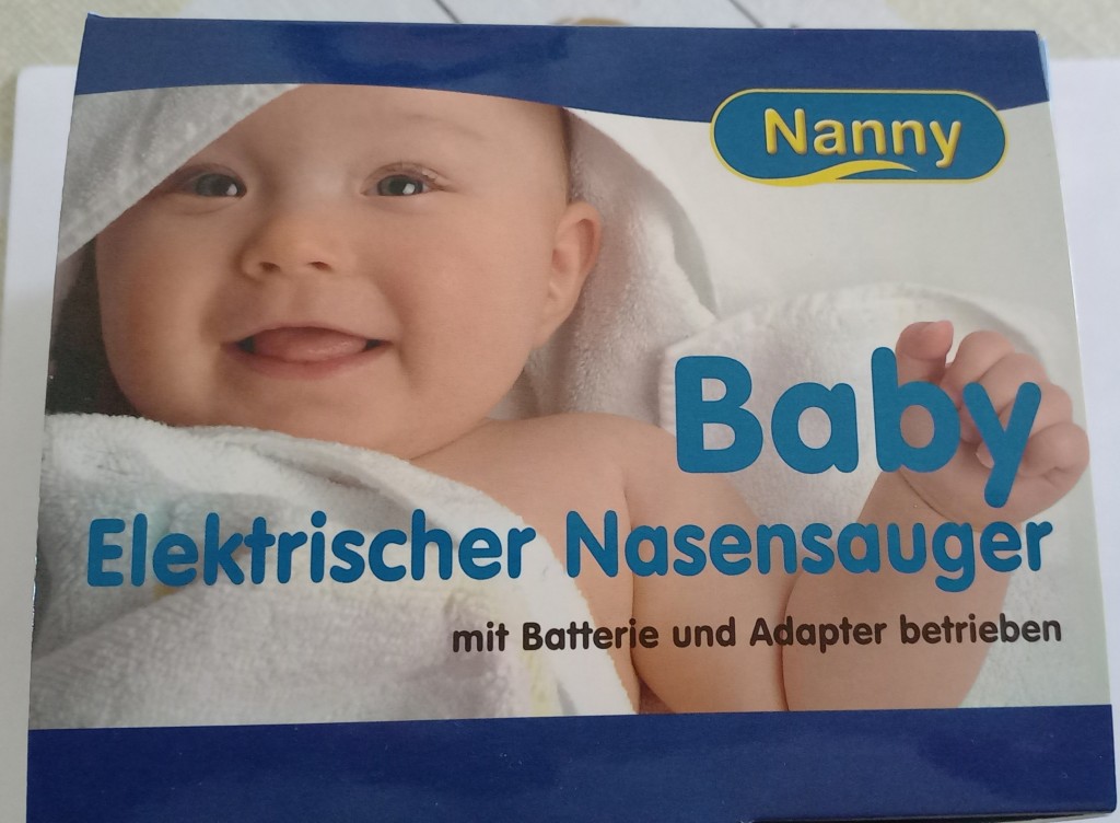 Eladó Nanny típusú elektromos baba orrszívó.
Újszülött kortól használható, kétféle méretű szívófej révén.
Üzemelése csendes – a baba könnyen megszokja.
Adapterrel vagy 2 db 1,5V AA jelű elemmel működik.
Új állapotban, jótállási jeggyel, használati utasítással.
Ár: 11.000,- Ft 
Megtekintés, átvétel: Budapest, XVIII. kerület
Érdeklődni: Megyesi Gizella 30 / 94 49 235 - 1