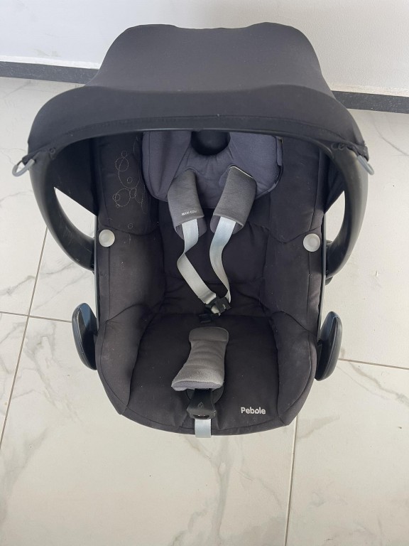 Maxi Cosi babahordozó eladó a képeken látható állapotban
0-13kg - 0